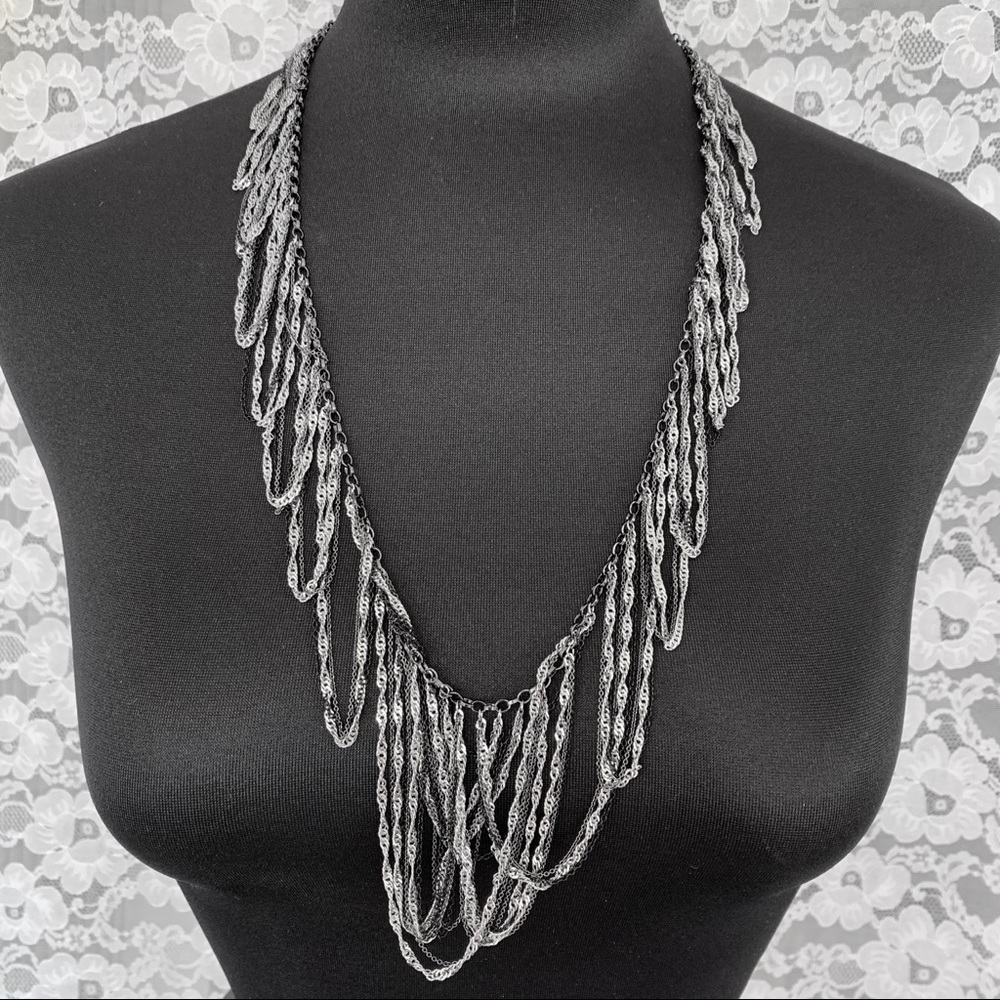 BCBG CHAIN NECKLACE LAYERED TIERED SILVER GUNMETAL